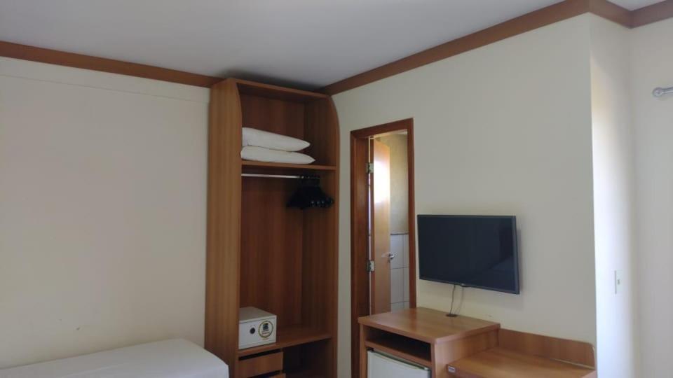 Golden Dolphin Caldas Novas Hotel Oficial Zewnętrze zdjęcie